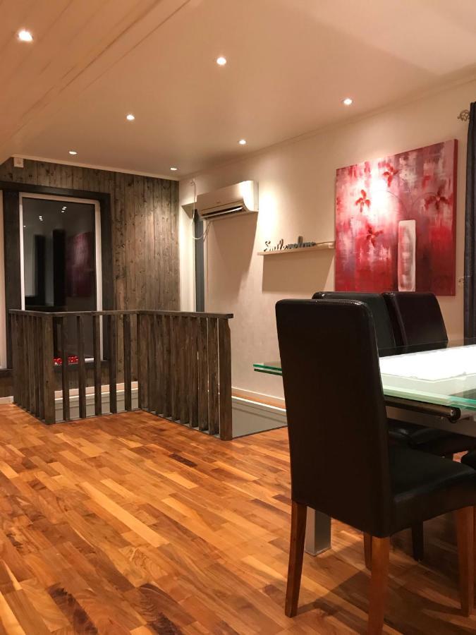 Villa Med Jacuzzi Og Nydelig Utsikt Gravdal  Luaran gambar